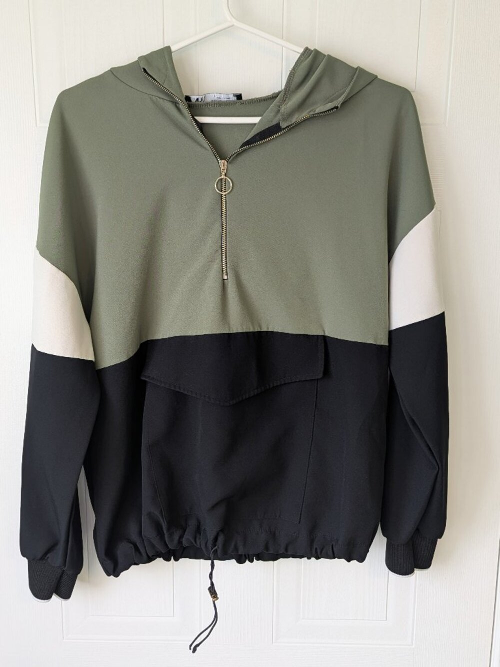 Zara Colorblock Hoodie Hooded Sweatshirt Green White Black Oversized Windbreaker